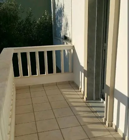 Haus Am Schone Aussicht * PalaiónTsiflíkion