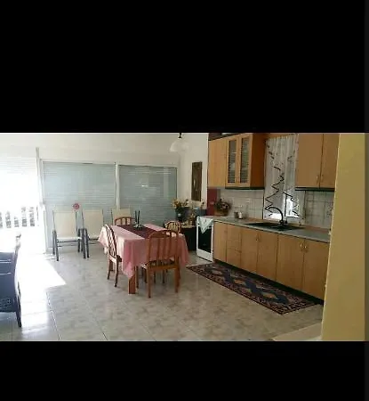 Haus Am Schone Aussicht PalaiónTsiflíkion